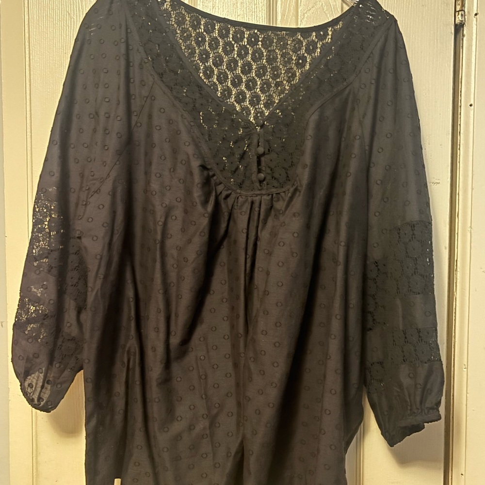 Elegant Black Lace Women's Top